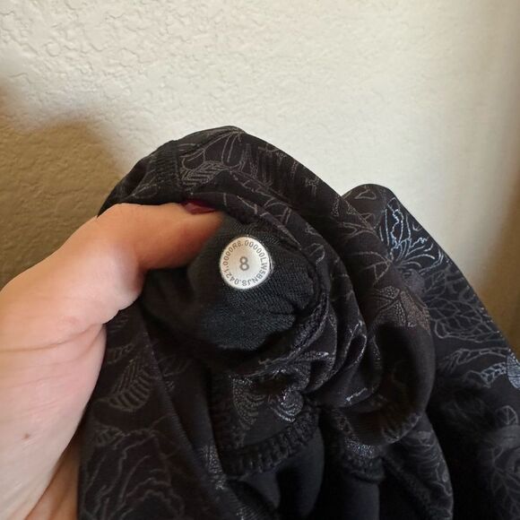 Lululemon Wunder Under HR Tight 28” Size 8 Shine Floral‎ - Picture 10 of 10